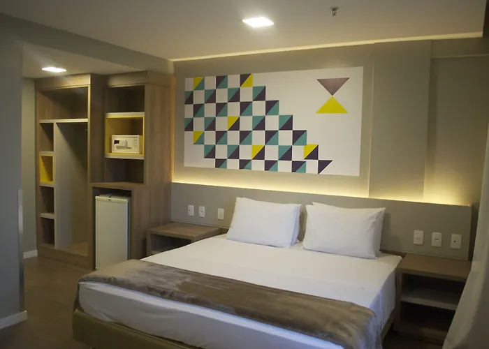 Master Express Baixa - Proximo Ao Araujo Viana, Ufrgs, Santa Casa E Beira-rio Hotel 3*