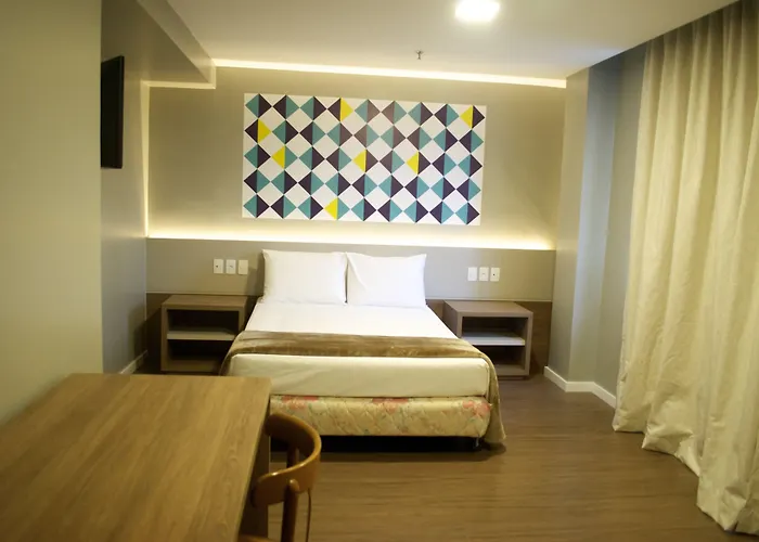 Master Express Baixa - Proximo Ao Araujo Viana, Ufrgs, Santa Casa E Beira-rio 3* Porto Alegre