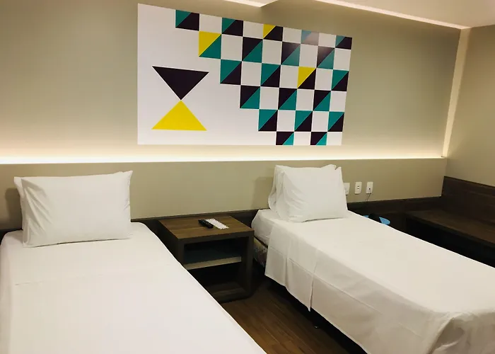Master Express Baixa - Proximo Ao Araujo Viana, Ufrgs, Santa Casa E Beira-rio 3* Porto Alegre