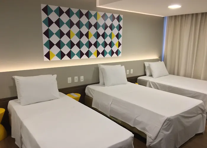 Master Express Baixa - Proximo Ao Araujo Viana, Ufrgs, Santa Casa E Beira-rio Hotel 3*