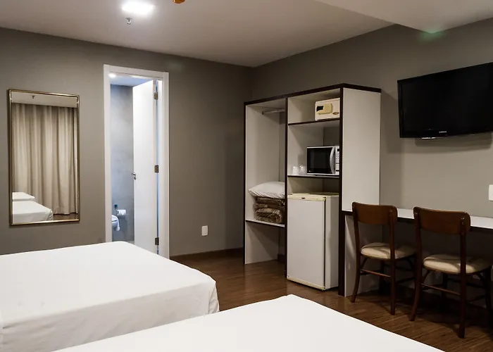 Master Express Baixa - Proximo Ao Araujo Viana, Ufrgs, Santa Casa E Beira-rio Hotel