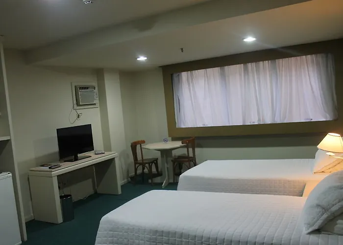 Hotel Master Express Baixa - Proximo Ao Araujo Viana, Ufrgs, Santa Casa E Beira-rio 3*