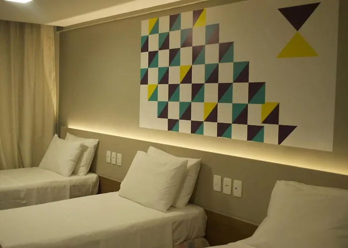 Master Express Baixa - Proximo Ao Araujo Viana, Ufrgs, Santa Casa E Beira-rio Hotel