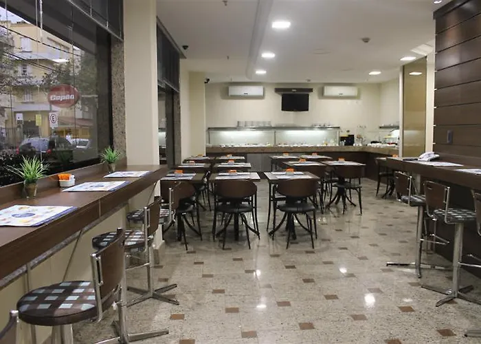 Master Express Baixa - Proximo Ao Araujo Viana, Ufrgs, Santa Casa E Beira-rio 3* Porto Alegre